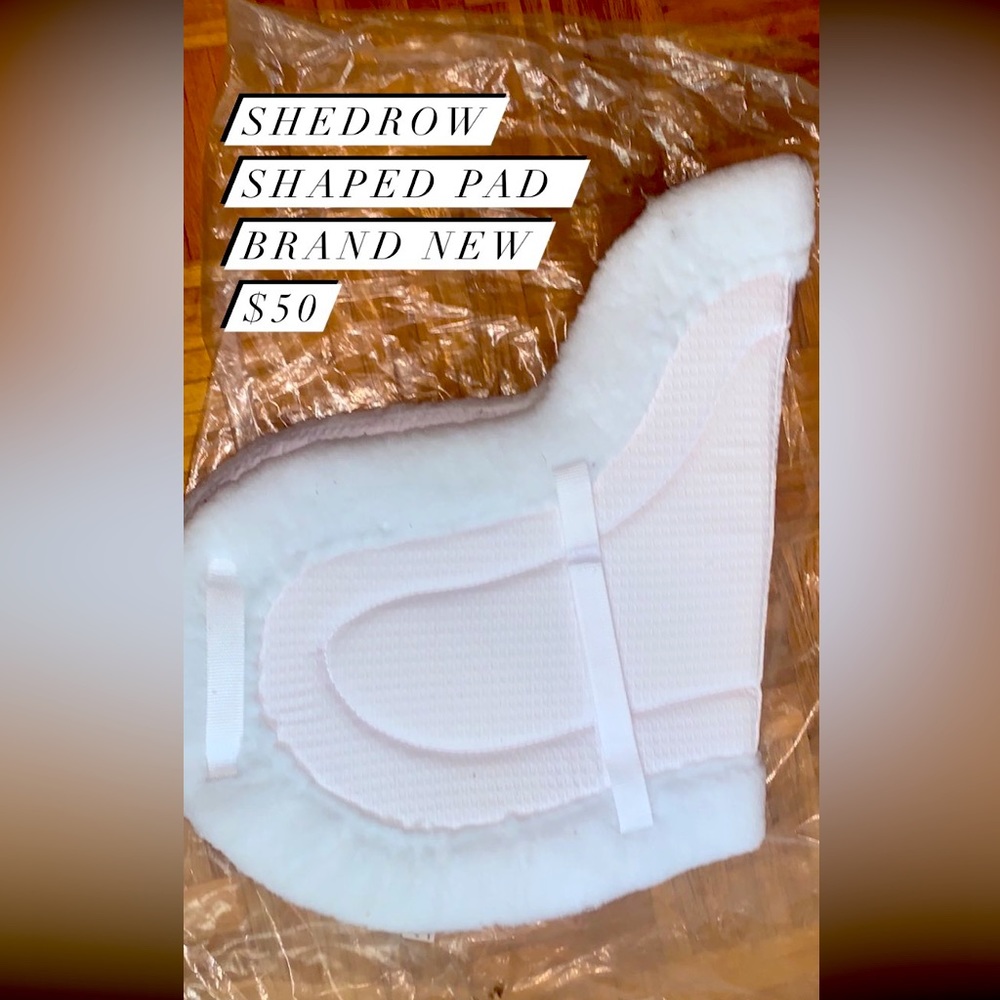 Shaped saddle pad